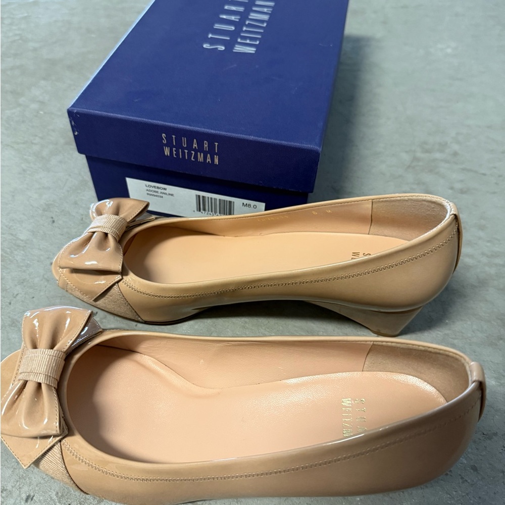 Stuart Weitzman Tan Flats Classic Minimalist Design with a bow